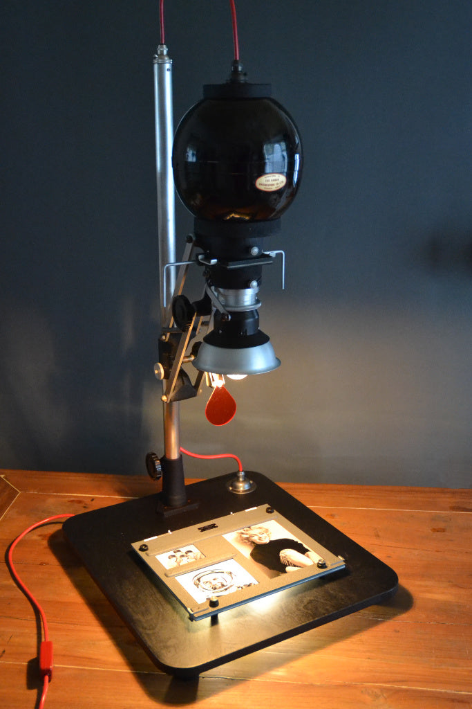 The Gamer darkroom enlarger table lamp/Desk Lamp it's a light Funky