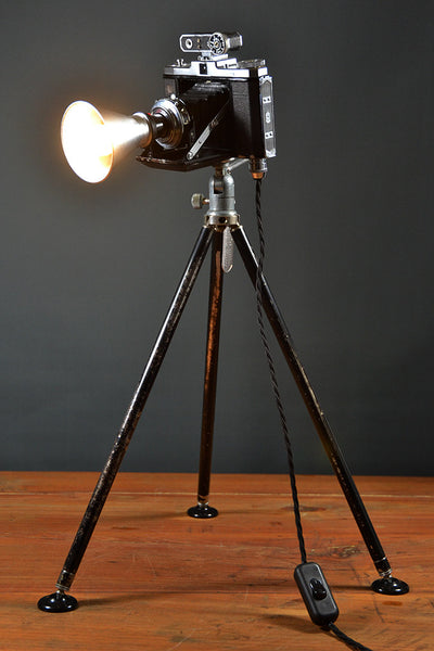 The 'Zeiss Nettar' Camera Table Lamp/Desk Lamp