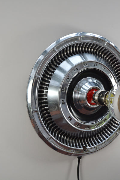 'Plymouth Belvedere 1966' Roadrunner Plug-in Wall Light automobilia